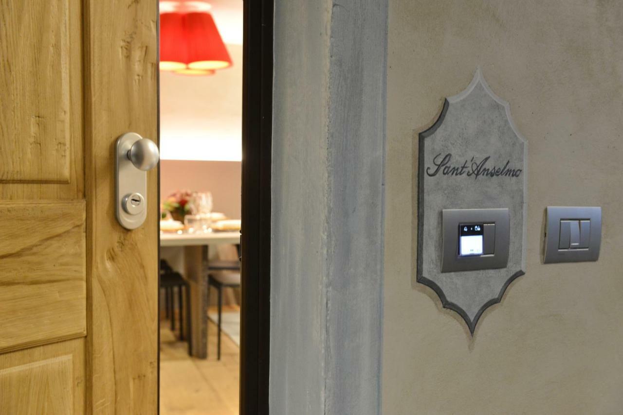 Le Reve Charmant Apartments - Via Sant'Orso,2 Aosta Bagian luar foto