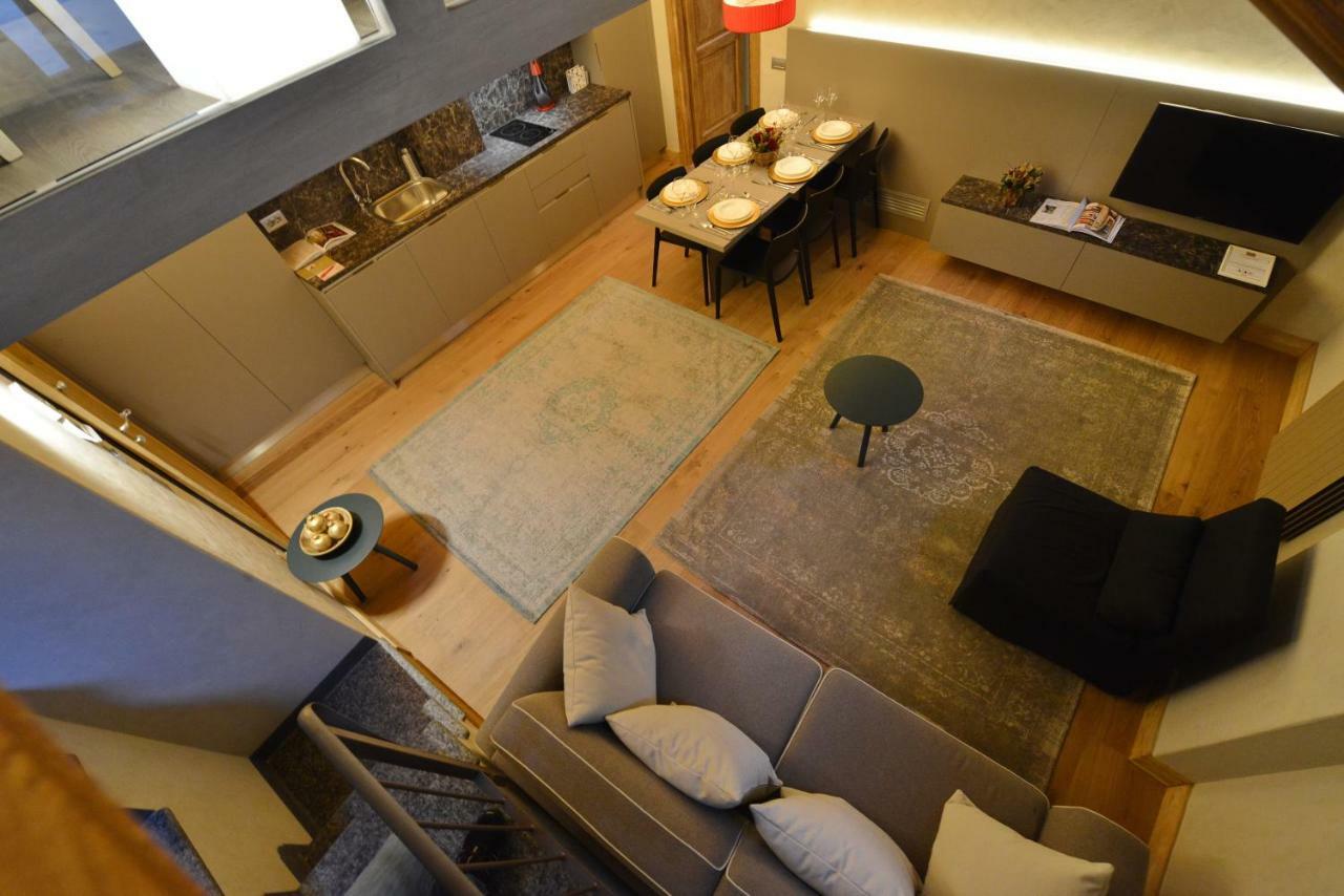 Le Reve Charmant Apartments - Via Sant'Orso,2 Aosta Bagian luar foto