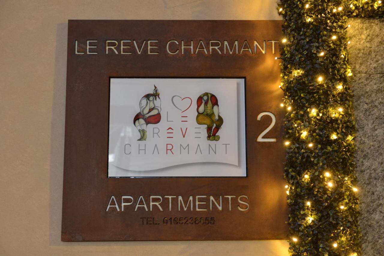 Le Reve Charmant Apartments - Via Sant'Orso,2 Aosta Ruang foto